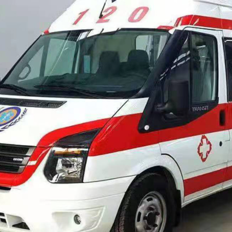 相城非急救护送病人转院租赁救护车的优缺点对比